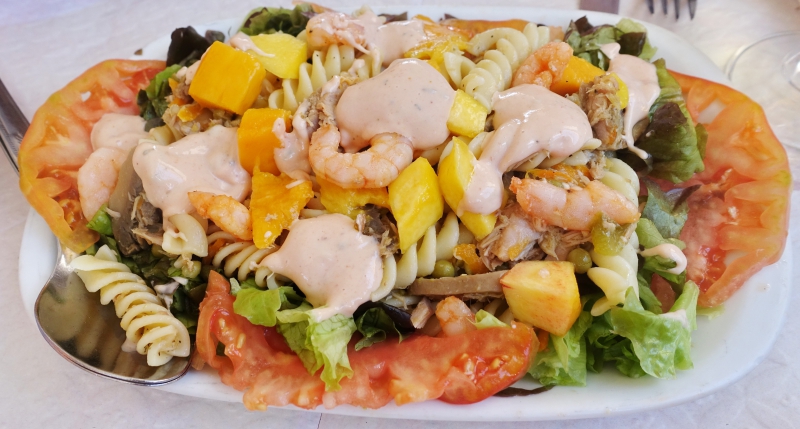 restaurant-CHATEAUDOUBLE-min_dish-meal-food-salad-produce-seafood-786916-pxhere.com